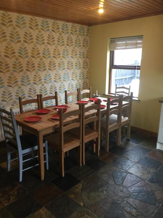 Holiday Home In Ballycastle - Fainne Na Cairde Zewnętrze zdjęcie